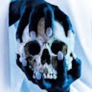 Meet your Posher, Dee